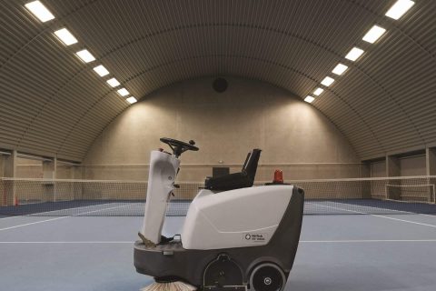 Vairuojama grindų plovimo mašina Nilfisk SR1000 S