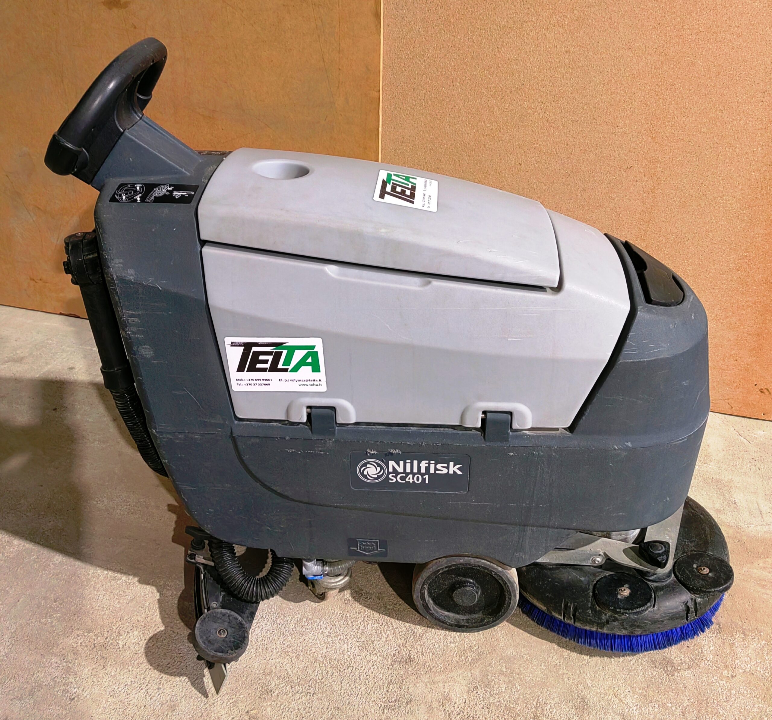 Naudota plovimo mašina Nilfisk SC401 B FULL PKG - Image 4
